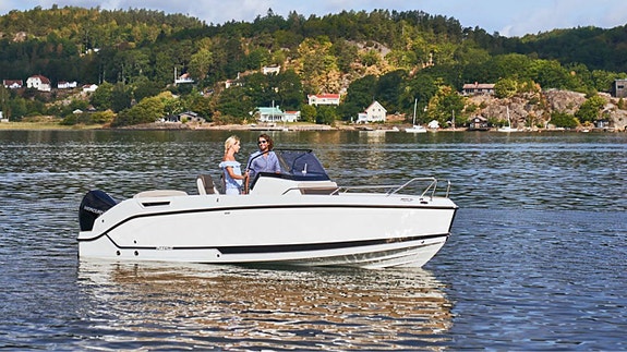 Uttern S 65 -26 Mercury F200XL DTS V6 -26 Vit båt & motor!