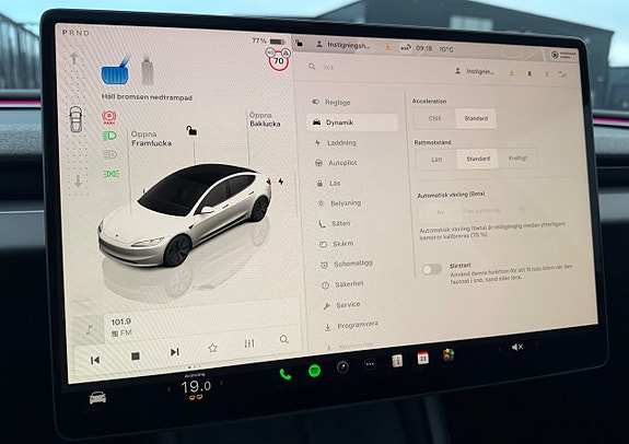 Tesla Model 3 16 of 30