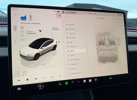 Tesla Model 3 18 of 30