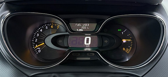 Renault Captur 13 of 25