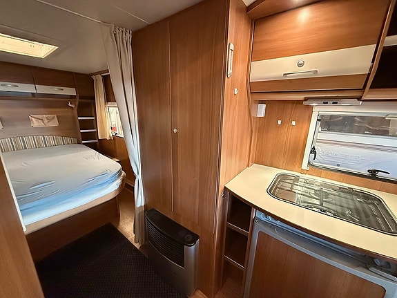 Carado C 419 * 590 Queenbed * Markis * 1400 kg 6 of 9