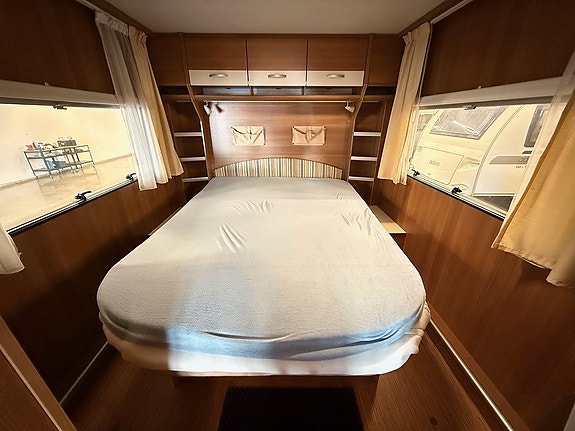 Carado C 419 * 590 Queenbed * Markis * 1400 kg 8 of 9