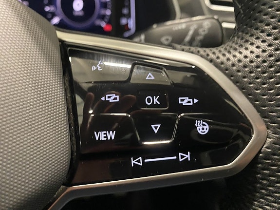 Volkswagen Tiguan 16 of 21