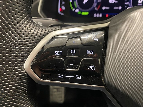 Volkswagen Tiguan 17 of 21