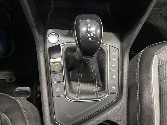 Volkswagen Tiguan 15 of 21