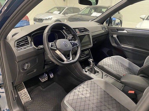 Volkswagen Tiguan 6 of 21