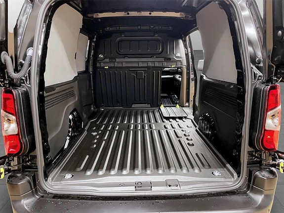 Peugeot Partner 13 of 21