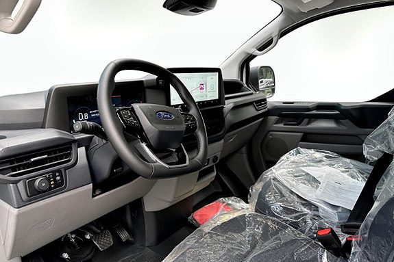 Ford Transit Custom 7 of 14