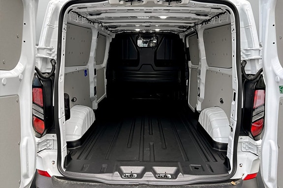 Ford Transit Custom 14 of 14