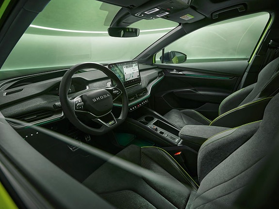 Skoda Enyaq RS 5 of 5