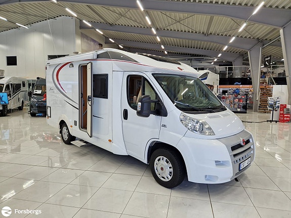 Bürstner T 580 // 625 cm lång, 3500 kg