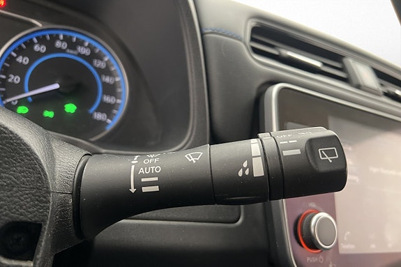 Nissan Leaf 24 of 30