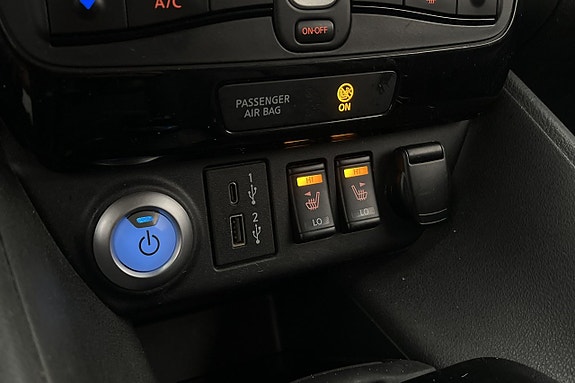 Nissan Leaf 21 of 30