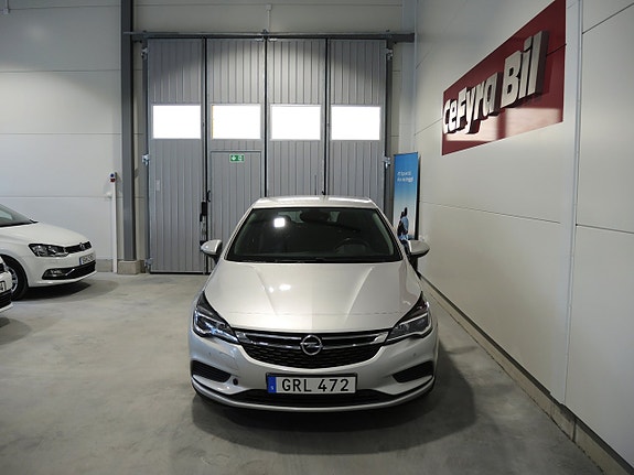 Opel Astra 2 of 5