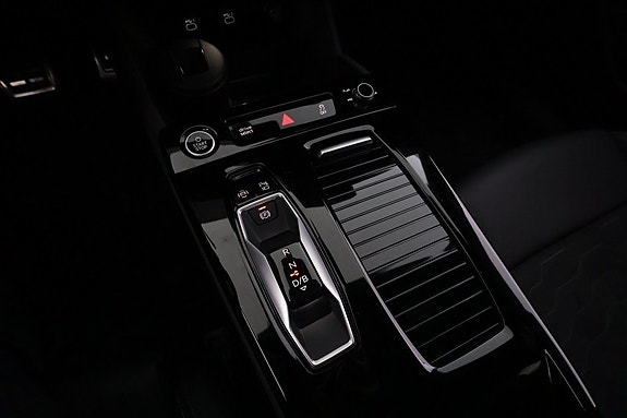 Audi A6 13 of 27