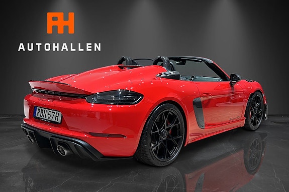 Porsche 718 Spyder RS 7 of 18