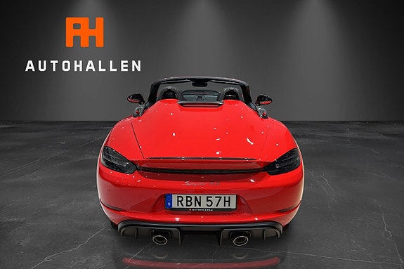 Porsche 718 Spyder RS 6 of 18