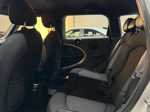 MINI Countryman Cooper 14 of 14