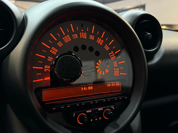 MINI Countryman Cooper 10 of 14