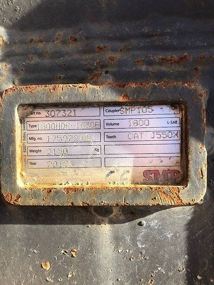 JCB JS 330 LC 17 of 24