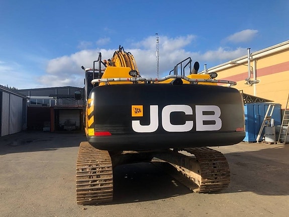 JCB JS 330 LC 2 of 5