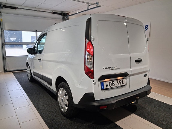 Ford Transit 3 of 4