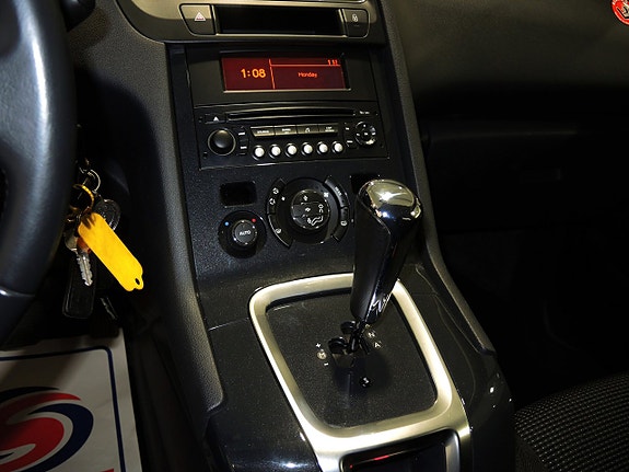 Peugeot 5008 13 of 19