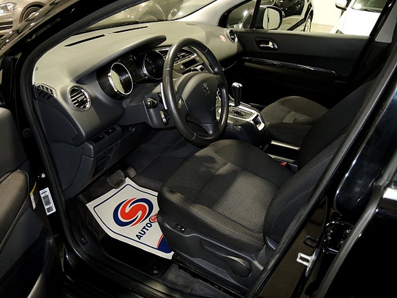 Peugeot 5008 10 of 19