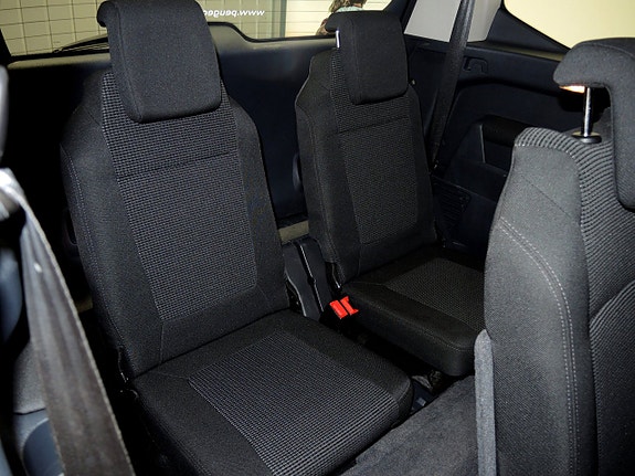 Peugeot 5008 15 of 19