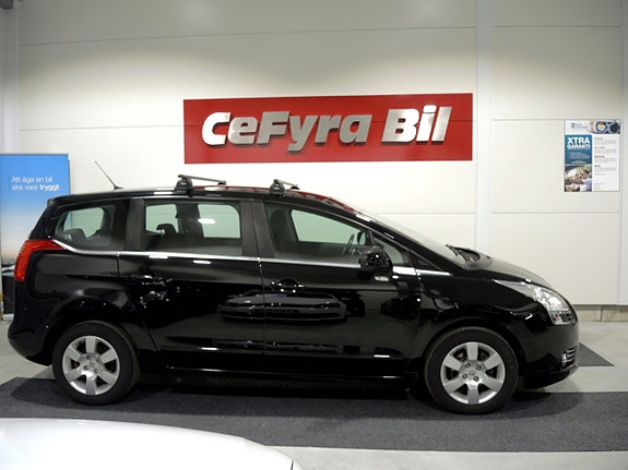 Peugeot 5008 4 of 5
