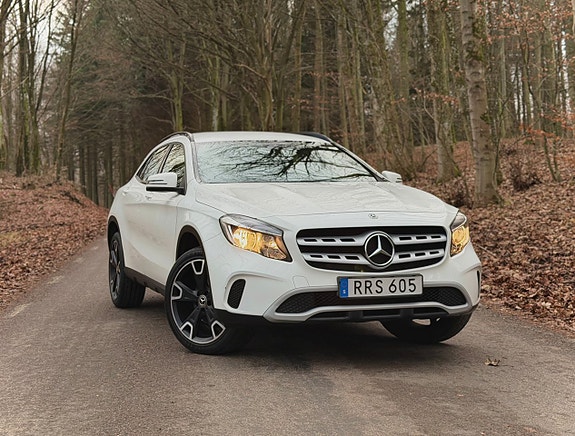 Mercedes-Benz GLA200