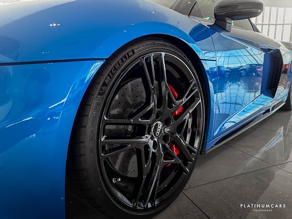Audi R8 11 of 13