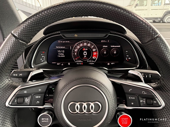 Audi R8 7 of 13