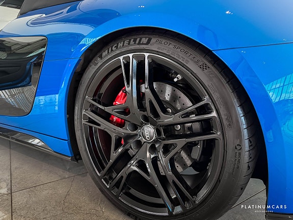 Audi R8 13 of 13