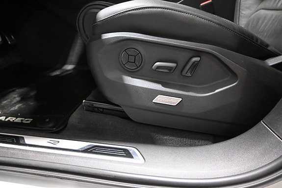 Volkswagen Touareg 18 of 30