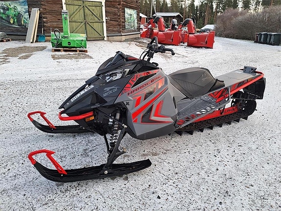 Arctic Cat M8000 Alpha -2020