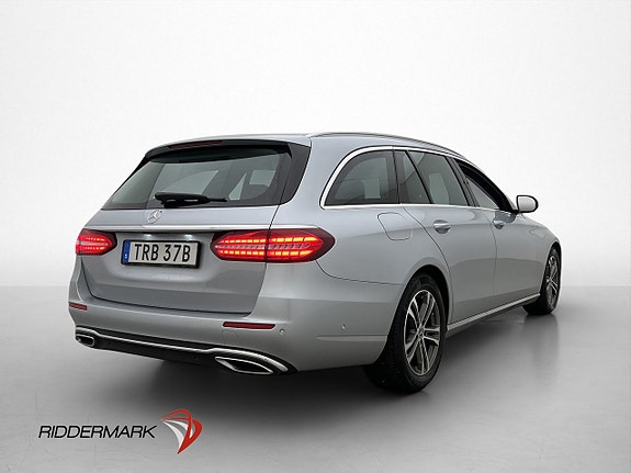 Mercedes-Benz E200 6 of 30