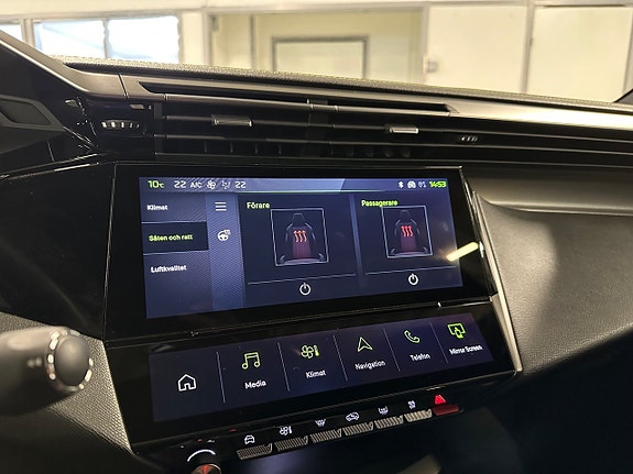 Peugeot 408 19 of 23