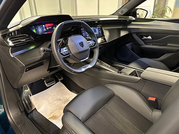 Peugeot 408 12 of 23