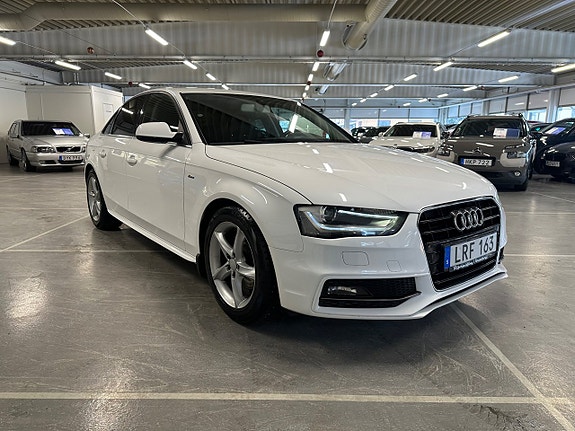Audi A4 2 of 17