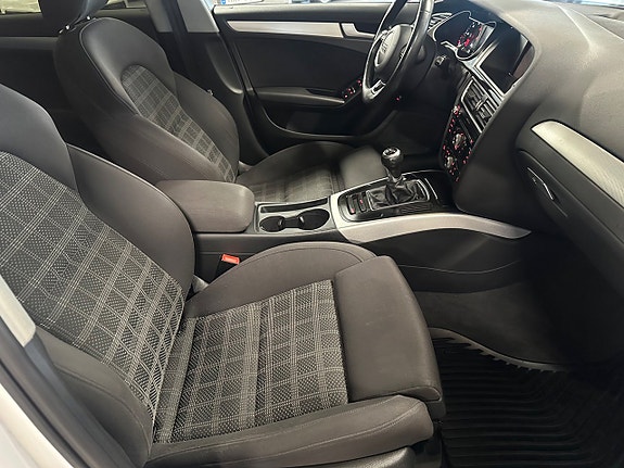 Audi A4 9 of 17