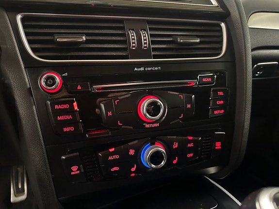 Audi A4 16 of 17