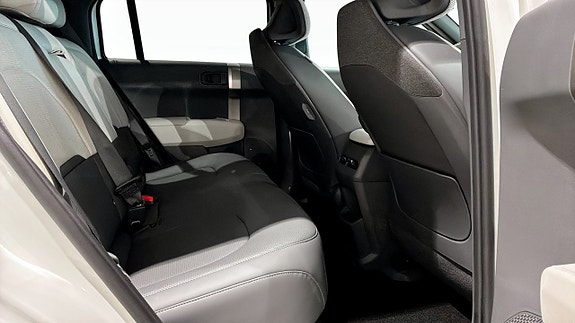 Kia EV3 5 of 5