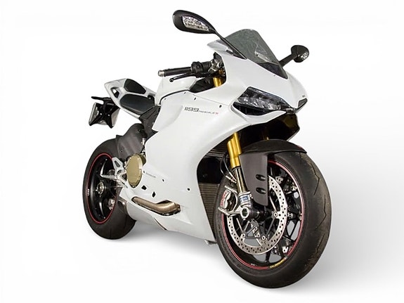 Ducati Panigale 1199 S 2 of 5
