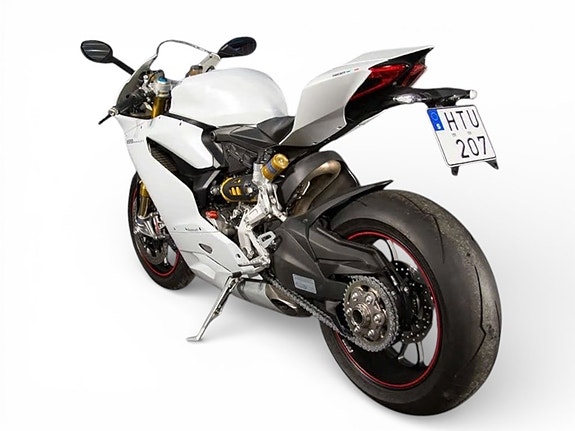 Ducati Panigale 1199 S 5 of 5