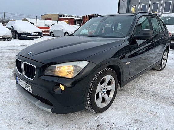 BMW X1 3 of 5
