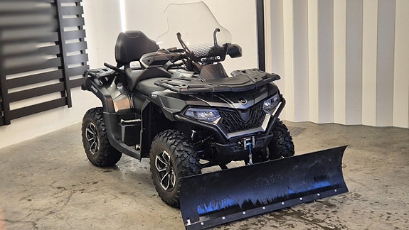 CFMOTO Cforce 625 Touring - Snöplog