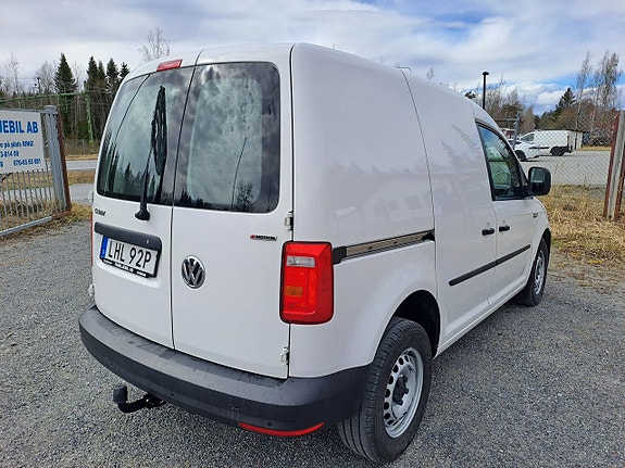 Volkswagen Caddy 4 of 5