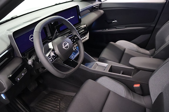 Nissan Micra 12 of 17
