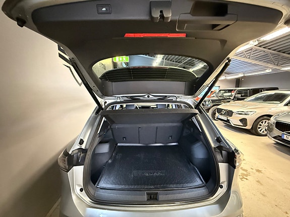 Volkswagen Tiguan 12 of 14